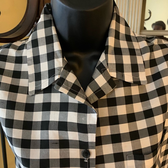 Black and white Silk blouse size M - Picture 2 of 3